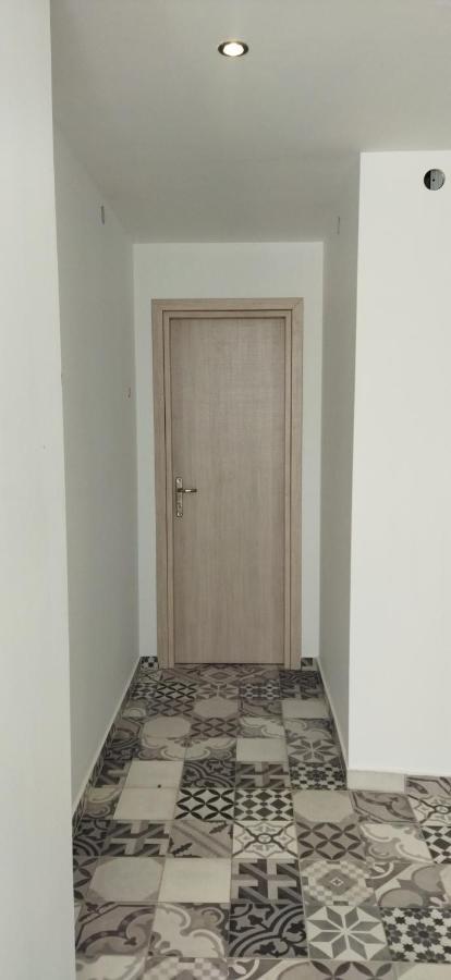 إيميروفيغلي Fira Veronica Rooms المظهر الخارجي الصورة