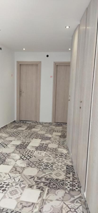 إيميروفيغلي Fira Veronica Rooms المظهر الخارجي الصورة